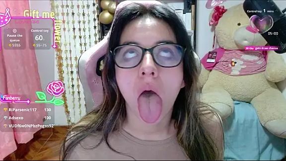 Maggie_Fox3