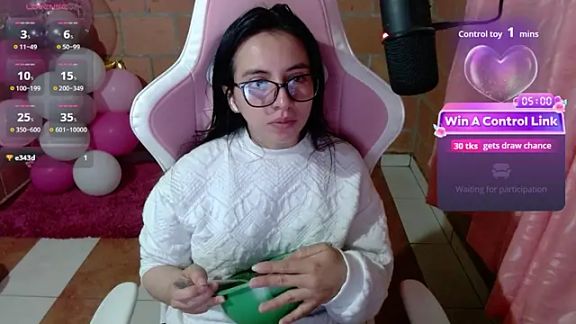 Maggie_Fox3