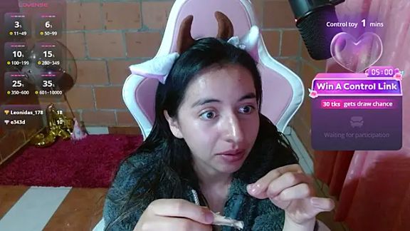 Maggie_Fox3