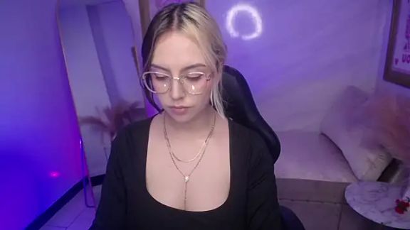 Hela_v