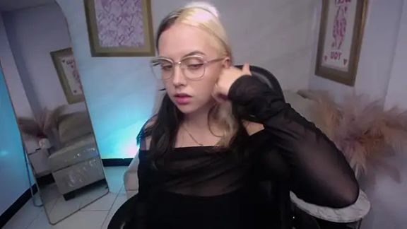 Hela_v