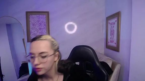 Hela_v