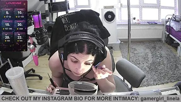 Gamergirl-Linela