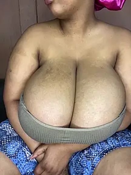 NonoGotBoobies