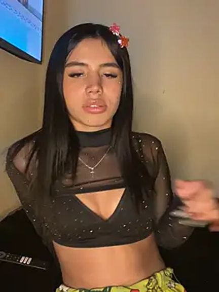 Laura-Khalifa