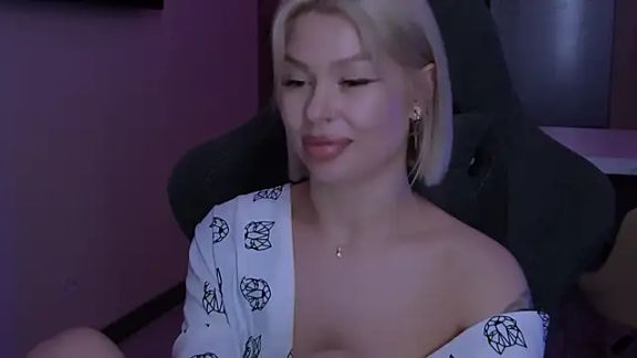 Sasha_Mason