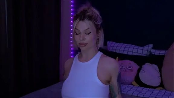 Sasha_Mason