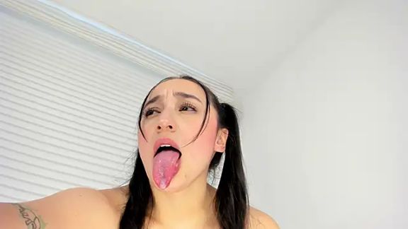 tinysara