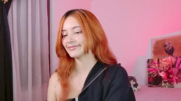 annie_mora