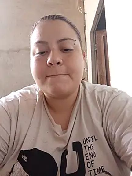 carola_hotwife
