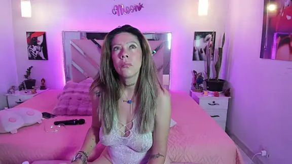 Karly_moon