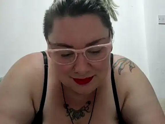 Bustycurves