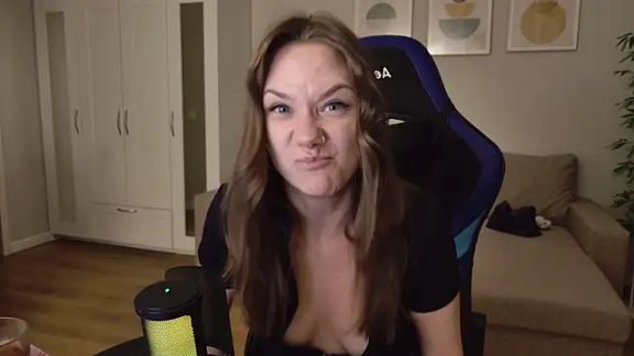 alexa_feels_