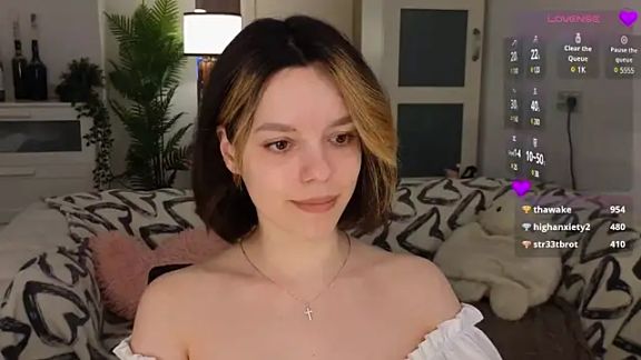 Maya_Berry_