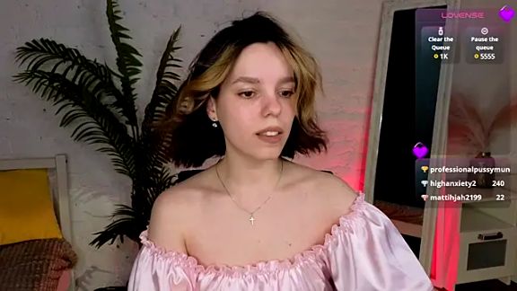 Maya_Berry_