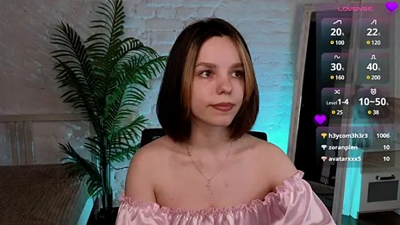 Maya_Berry_