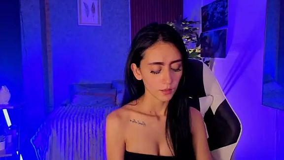 Coralinnee_