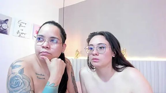 naughtylesbians__