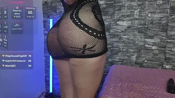 HotCouple_697