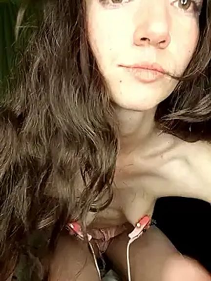 Lucy_cole