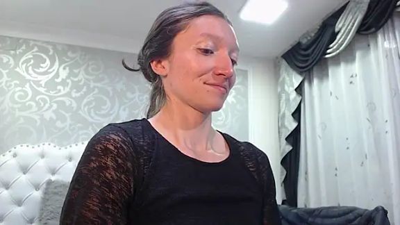 Lucy_cole