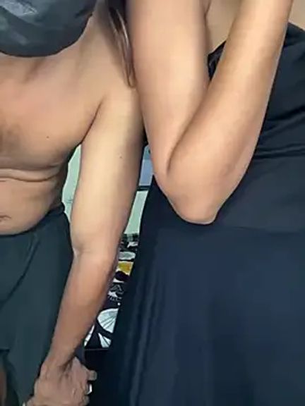 Sexxy_Cuple45