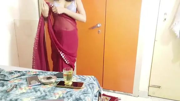 Indian_wife_mona_