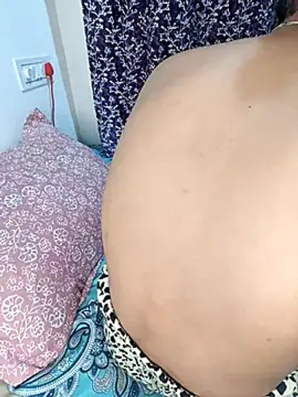 Hot_kavya1