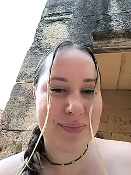 Mona_Plus