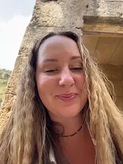 Mona_Plus