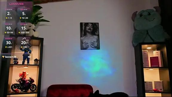 Alaia_Asuka