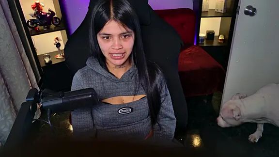 Alaia_Asuka