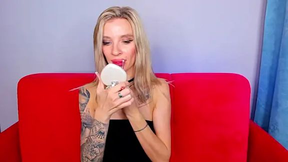 AlinaLovelyX