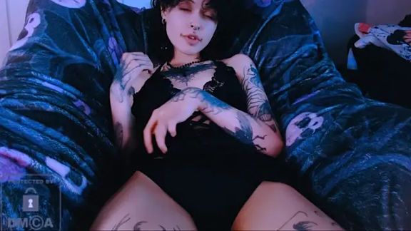 NaughtyLittleFox