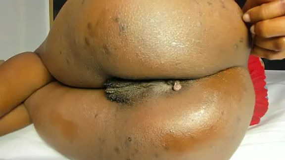 ebony_valentina