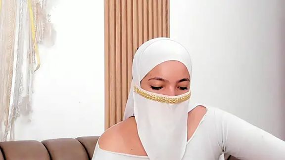 malak_nanyy
