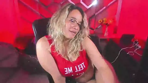 Olivia_Fox69
