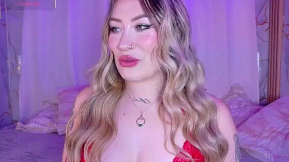 Lally_Valencia__