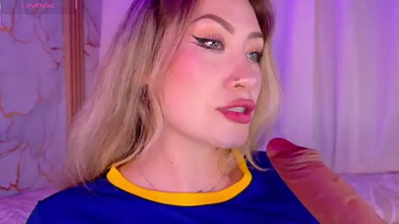 Lally_Valencia__