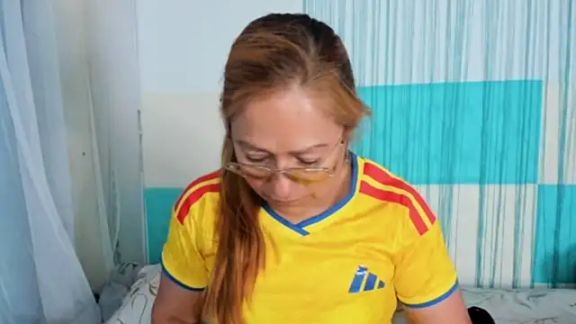 anthonela_mature_