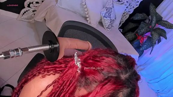 pamela_doll3