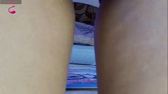 Kriss_brunette_5