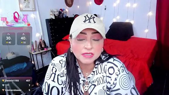Ivonnee__