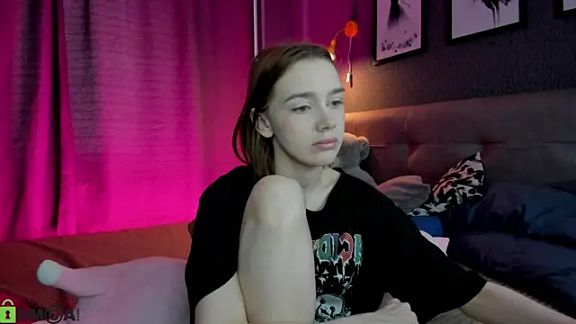 Lesi_Moonie01
