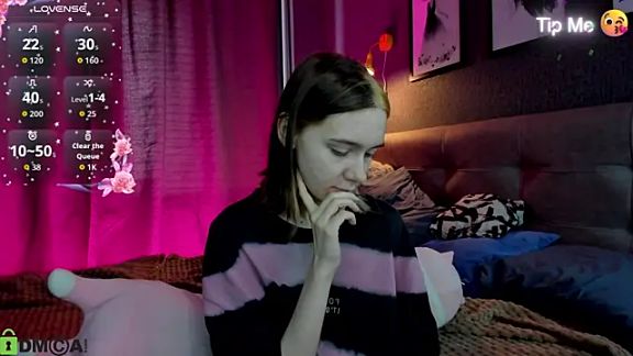 Lesi_Moonie01
