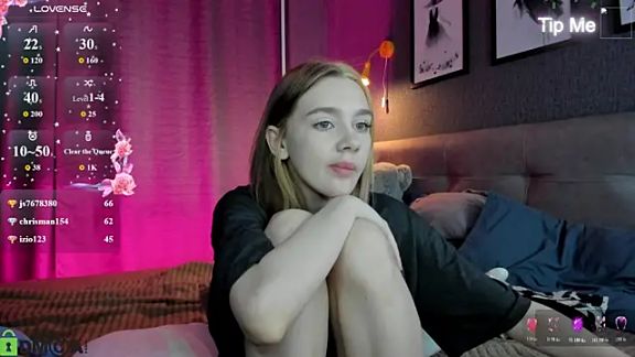 Lesi_Moonie01