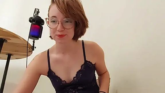 Elise_Nyx