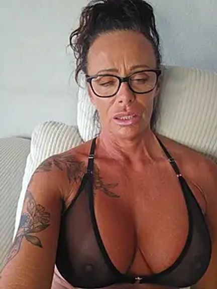 Misses-Cougar