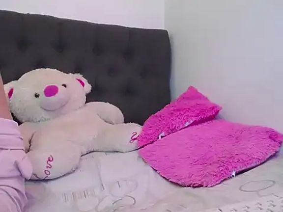 Sofya_Velour