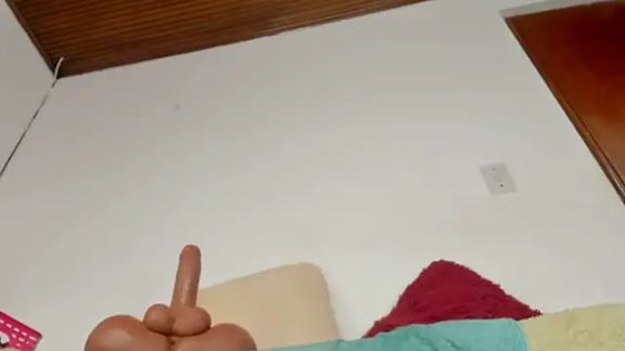 emely_exotic